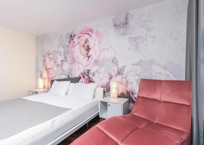 Chic 2bd Flat With Modern Furniture On Aldomirovska By Flat Mаnager Apartament *