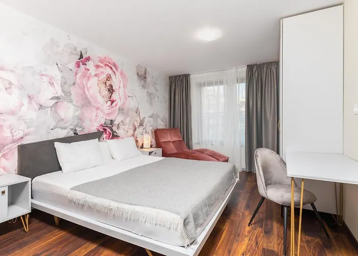 Chic 2bd Flat With Modern Furniture On Aldomirovska By Flat Mаnager * Sofia