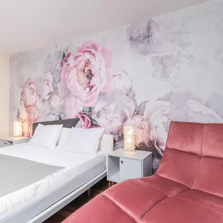 Chic 2bd Flat With Modern Furniture On Aldomirovska By Flat Mаnager Apartamento *