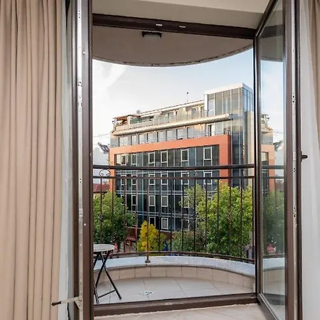 Chic 2bd Flat With Modern Furniture On Aldomirovska By Flat Mаnager * Sófia